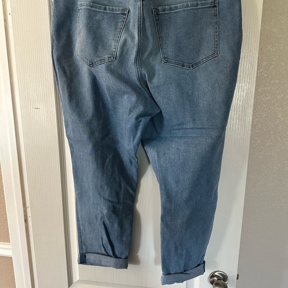 Lane Bryant EUC jeans - Picture 4 of 5